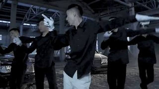 说吧，哪里报名#新春招财摇  #张诗尧  #摇钱树  #新春特招