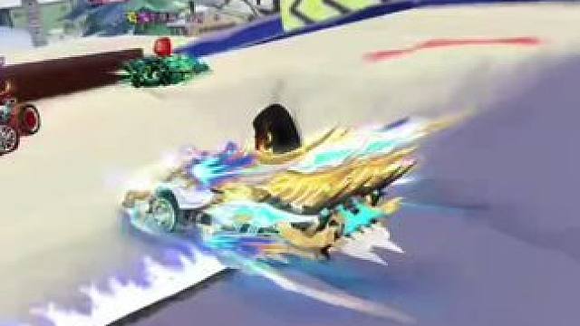 猴子挺努力的 晚上下播不出去玩 就跟张云彬一起练车 #陈伯全能王