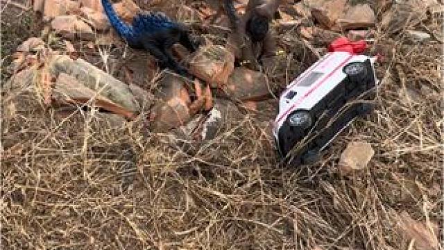 奥特曼的救护车遇到了怪兽#儿童玩具 #奥特曼  #玩具车