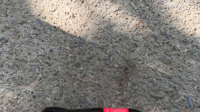 楼梯滚瓶子爆破解压时刻