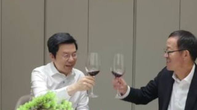 #60岁正是打拼的年纪  第一代互联网教父已经在二次创业了，连癌症都能战胜的人还有什么做不到的呢！#