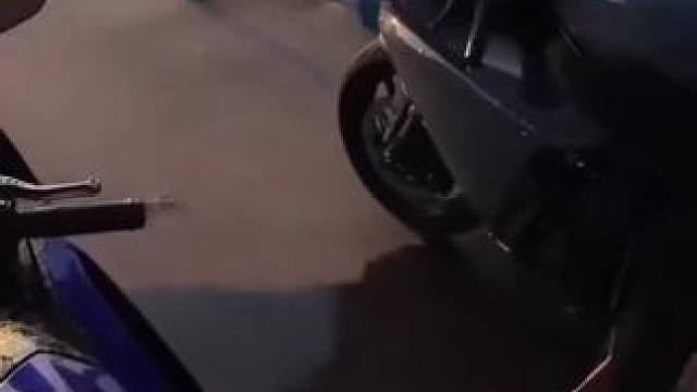 什么条件 加油都加地上 #操作有风险请勿模仿 #机车