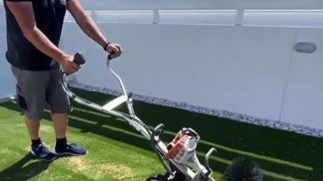 塞浦路斯岛民的别墅庭院施工过程。 #施工工艺 #庭院地面铺装 #花园施工 #小院改造 #庭院设计