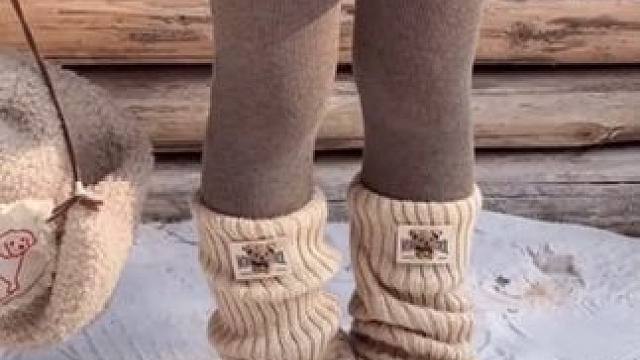 #显高显瘦显腿长 #保暖又好看 #加绒保暖 #袜子