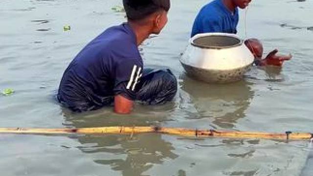 #捕鱼#户外捕鱼#农村生活