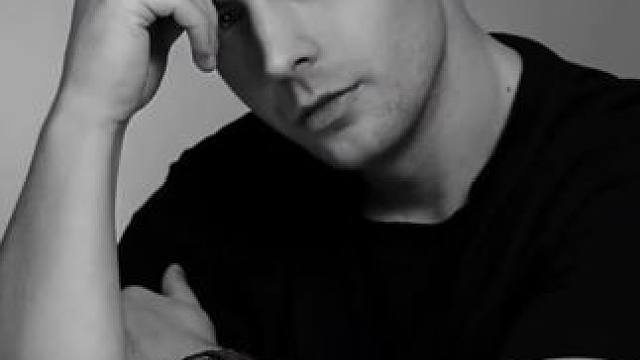 宅家拍摄个性单色照 #日常vlog #手机拍摄小技巧 #拍出电影感 #干货分享 #手机拍出影视感