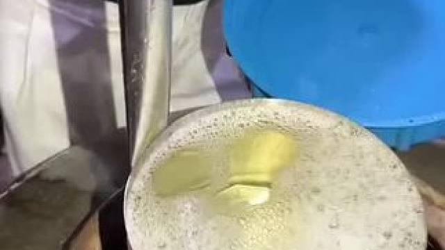 酒就像人一样，需经历风霜的洗礼，也需要岁月的沉淀，才能越发成熟稳重，只有经历过风浪的人才能品味它的“