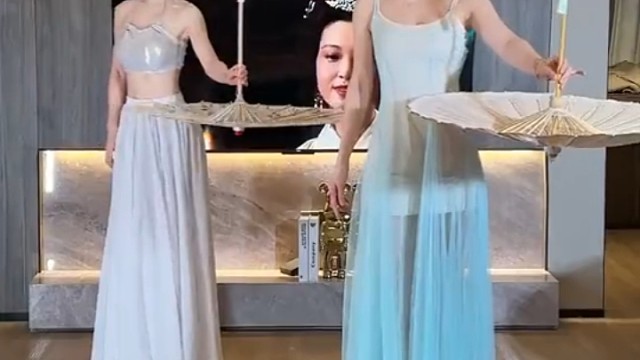 后面阿瞒看的老开心了