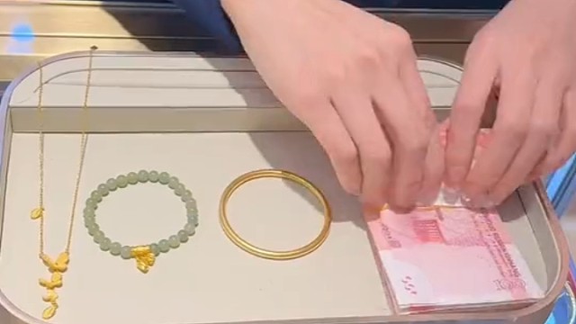 店员任务，自导自演拍视频，看最后袖口