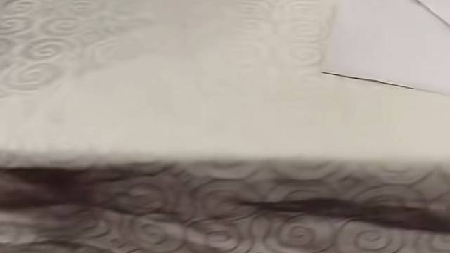 某白与粉丝签名