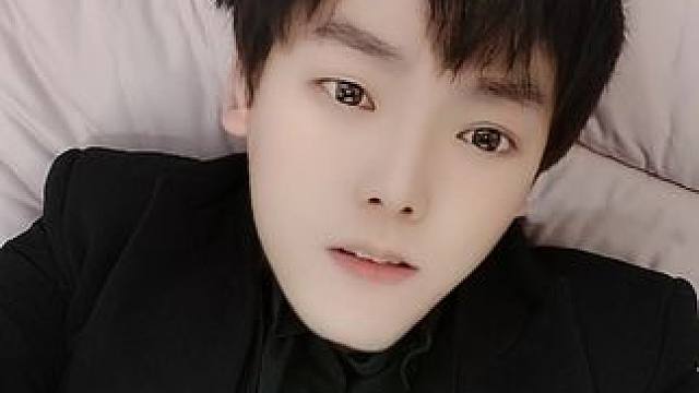 都说人会转世，进入下一个轮回！每个人都会有宿命，今生不能实现的一切，下一次说不定会有机会！所以生命的