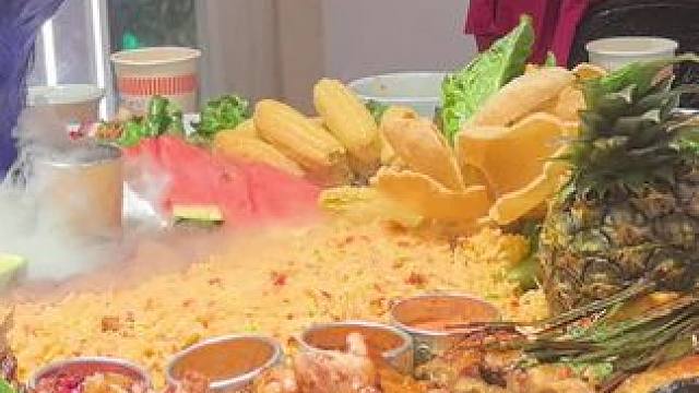 孔雀宴，最后看到孔雀了。 #孔雀宴