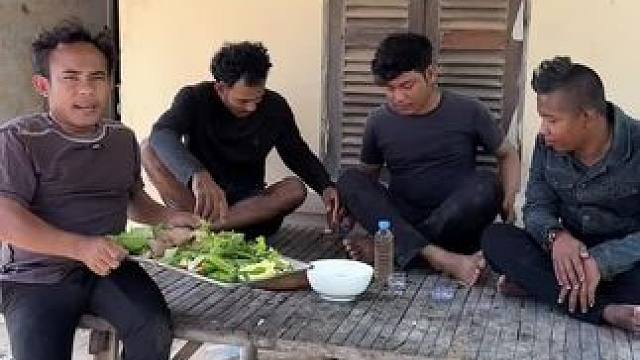 东南亚农村生活 #把家乡的味道分享给大家 #东南亚美食 #舌尖上的美食 #爱生活爱美食 #农村美食记