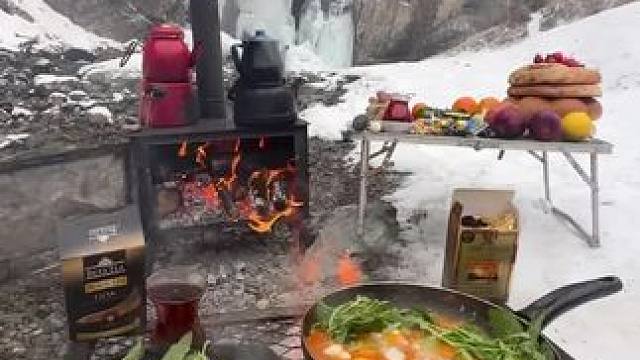 这种天气吃啥不香 #户外生活 #露营报告