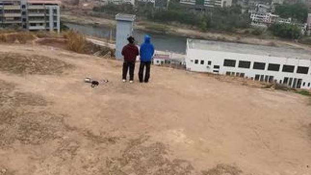 今天的冷空气又刮大风吹得我手都抖啊
#穿越机 #飞行视角 #fpv #航拍