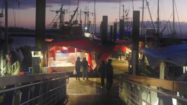 “见信好 我们会在春天相见的.”