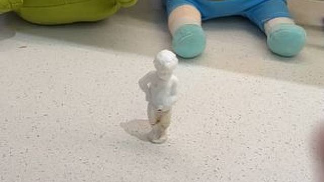 朋友：好逆天的牙膏头~ #玩个很新的东西 #人类迷惑行为