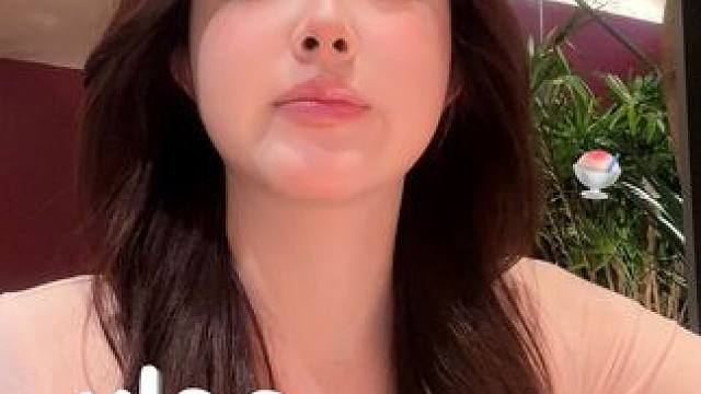 好爱北京的糯米糖葫芦哇新年快乐大家!#vlog日常 #我的日常vlog #分享日常生活 #北京什刹海