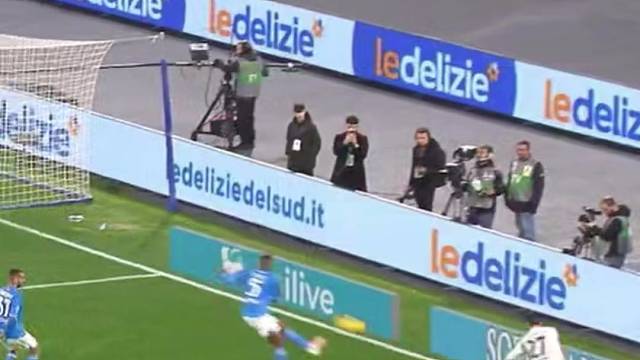 这样进球的法国前锋，让你想起了谁