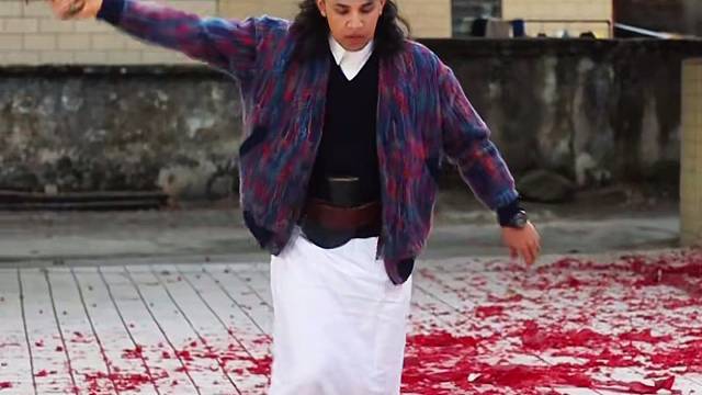 用我们的特色民族舞蹈给大家拜年啦#全世界都在过中国年 #老外在中国 #阿拉伯文化#回村的生活 #新年