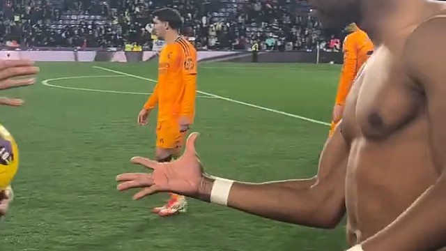 姆巴佩你一直都是那颗最闪亮的星