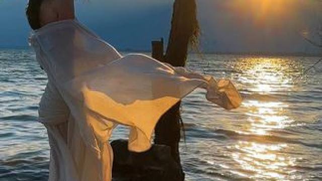 海的浪漫没有尽头#治愈系风景 #2025新年换个新皮肤 #时髦穿出乙巳年