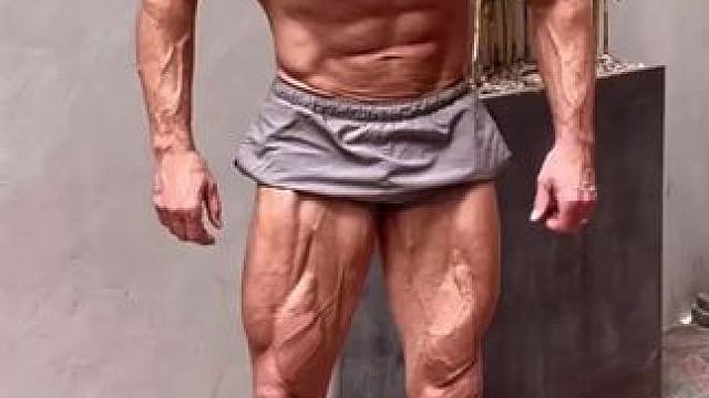 看完你还敢说年龄是问题吗？#健身 #自律 #精神氮泵