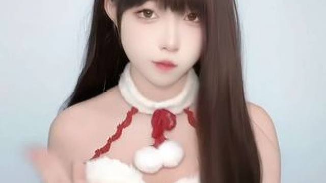 你喜欢别人去吧，我才不在意呢。#甜妹