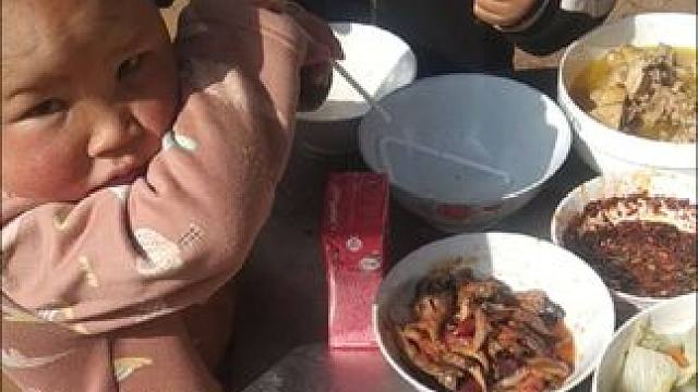 带孩子的累只有自己懂。 #内容启发搜索