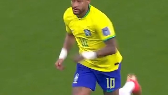 得亏里面套衣服了要不然还得弄个黄牌