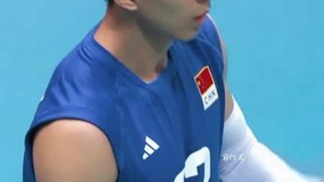 #张景胤 愿你在热爱里活成自己喜欢的样子#排球 #男排暴力美学 就爱看他在场上劲儿劲儿的样子hhhh