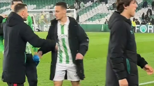 在曼联就原地画圈