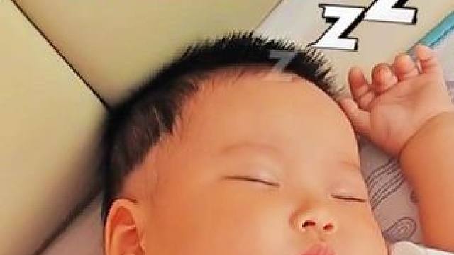 哄睡摇篮曲～宝宝秒睡拯救妈妈的哼唱音乐。给新手妈妈们分享一首哼唱版的哄睡神曲，《萱草花》!妈妈的声音