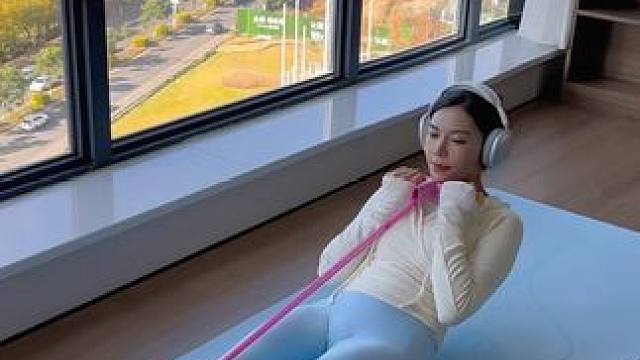 坚持卷腹打卡#仰卧起坐辅助器 #我的健身挑战 #练肚子