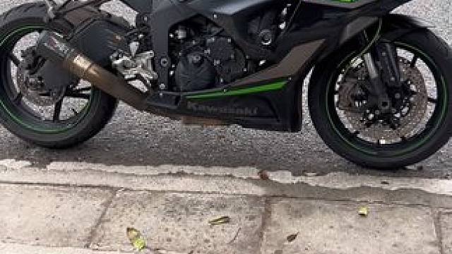 今天出发广东惠州全程800公里 在这之前450CLC得先去春风店做个保养#川崎zx6r #机车 #z