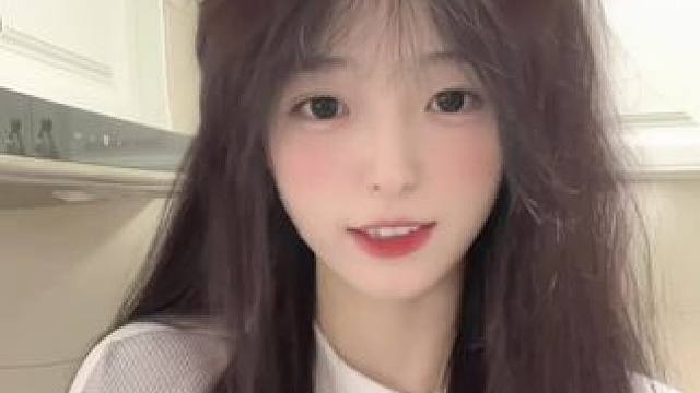 帅帅的 很安心～ #甜妹 #黑长直 #看镜头宝宝 #sweetestpie