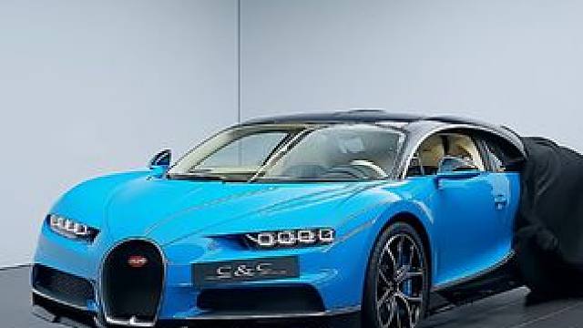 “不可能还有人没收到兄弟送的新年礼物吧?" #布加迪chiron