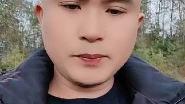 有一起下去广东的老乡私信我