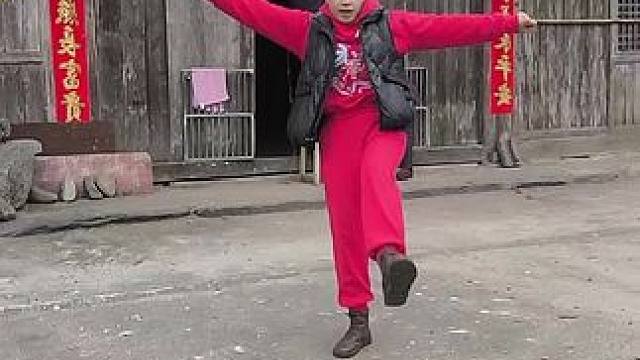 山卡卡里的农村大姐学费了开直播每天收获满满新的一年祝家人们身体健康合家欢乐事事顺心如意#记录真实生活