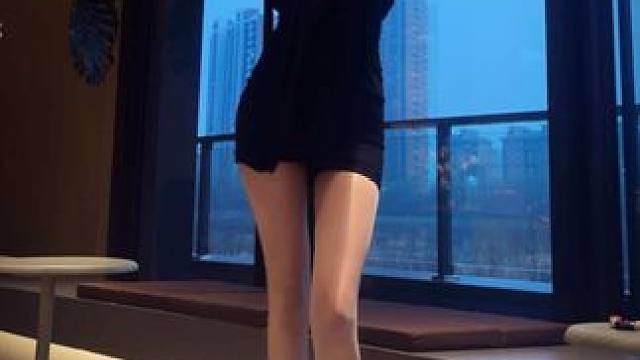 你猜我视频里加了什么～#浅跳一下 #daybyday