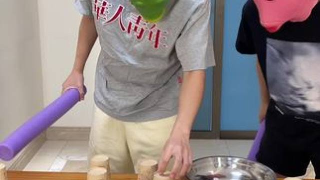 快叫你朋友来看扫雷挑战#哈哈哈哈哈哈我要笑死了 #男人之间的快乐 #搞笑 #整活 #管不饿