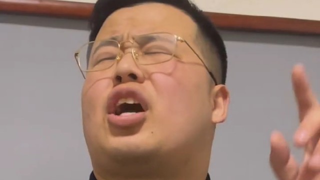 同事总是命令你，用这一招让他怀疑人生