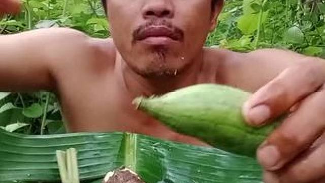 东南亚大叔 #东南亚美食 #把家乡的味道分享给大家 #舌尖上的美食 #粗茶淡饭吃起香农村生活 #爱生