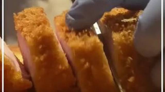 巨型猪排饭，原来老板前身就是相扑选手