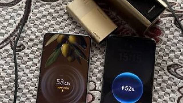 一个充电宝几乎能实现两个手机同时满血快充，我似乎理解了年少时在作文里许下对未来科技的期许，这种得偿所