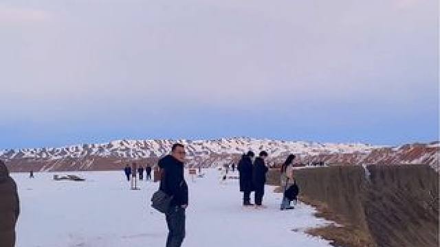 山高路远 ，看世界 ，也找自己。#旅行 #伊犁 #安集海大峡谷