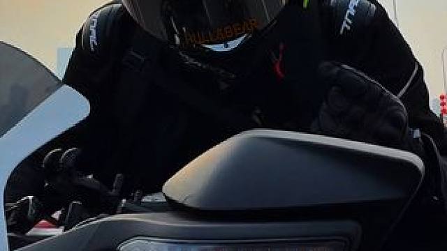 相册里的她 还好看吗#机车 #450sr