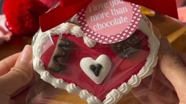 分享外国小姐姐沉浸式打包甜品 #解压 #强迫症的日常 #日常vlog #真香警告 #开箱