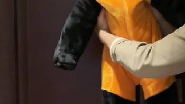 报告！抓到一个灵活的小胖胖～#人类幼崽迷惑行为大赏 #春节带娃图鉴 #晒出越养越上头的人类幼崽 #人