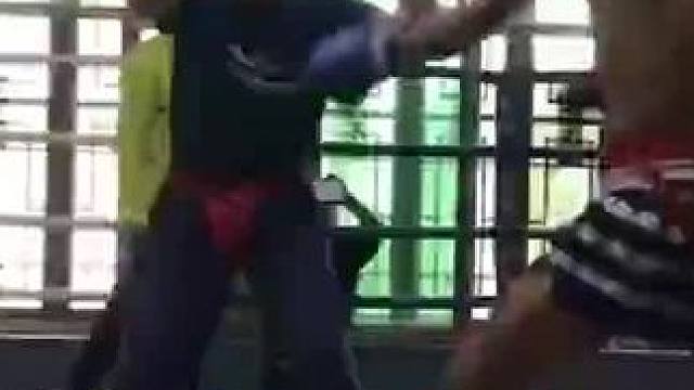 我知道以我现在的武功已经打不过你，但我咽不下这口气，宁可躺着也不愿站着生！